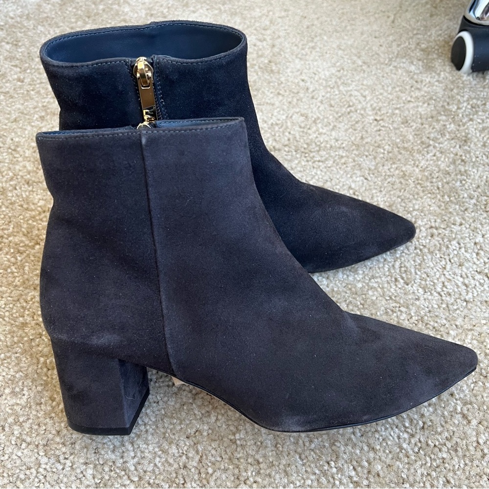 NWD L’agence Jeanne Block Heel Gray Suede Booties